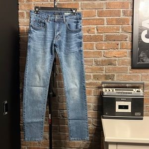 AERO slight stretch skinny jeans